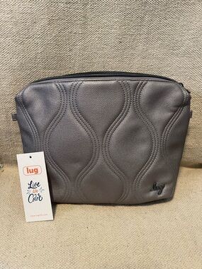 Lug Volley Matte Luxe VL Pouch. Pearl Grey. Like new.